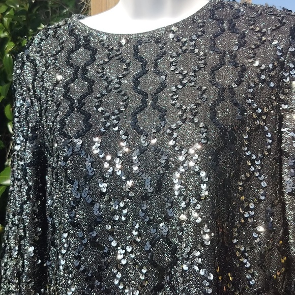 '70s vintage intricate black and silver sequin metallic top medium - Picture 2 of 7